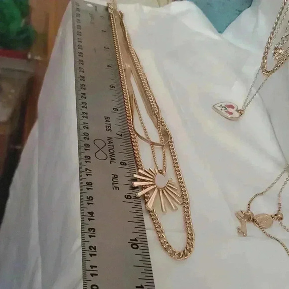 ☆☆☆Fashion layered necklace - Picture 4 of 7